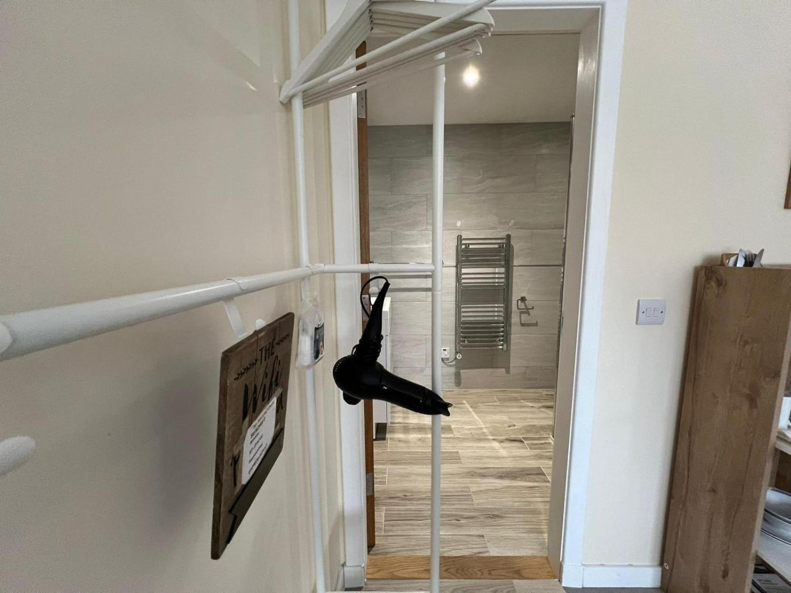 The Mended Drum Apartment ฟอร์โทรส ห้อง รูปภาพ